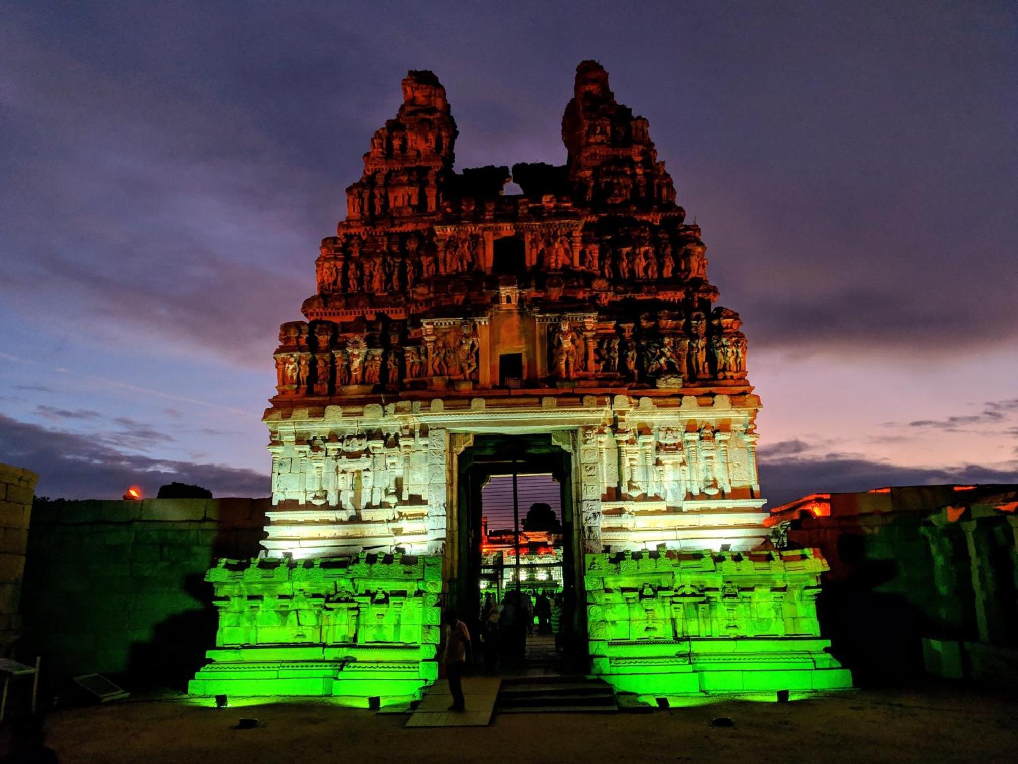 Hotel Varsha Hampi Exterior foto